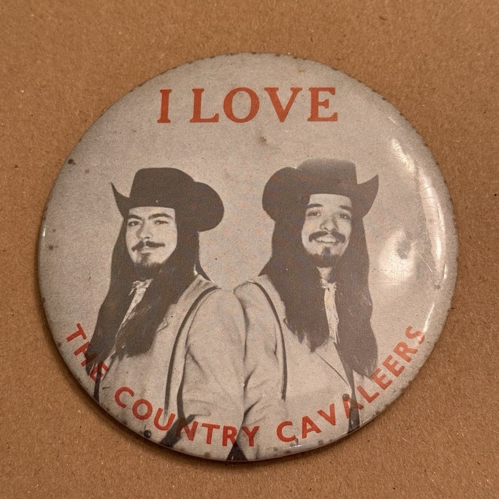 I Love The Country Cavaleers 1970's Duo Vintage Pinback Button Pin Round Circle